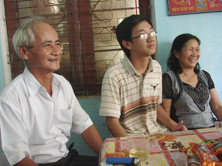 Thủ khoa nghèo và những điểm chung